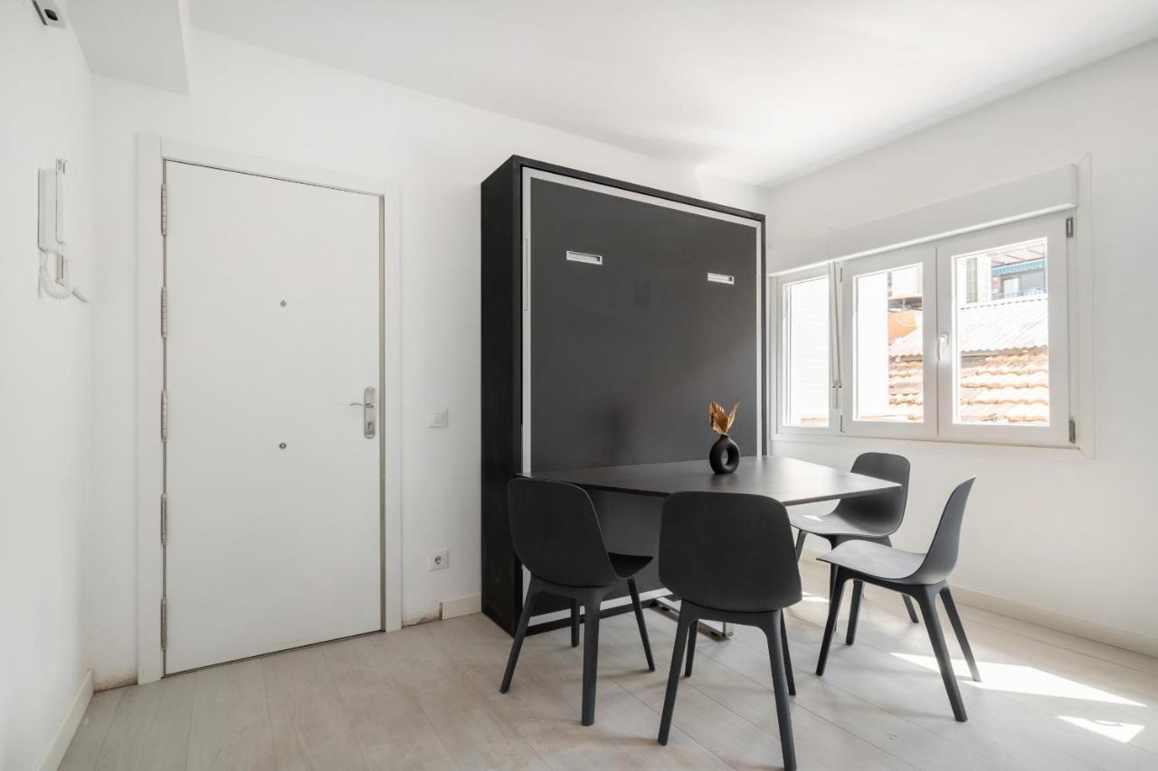 Apartamentos Reformados En Madrid Rio Exterior foto