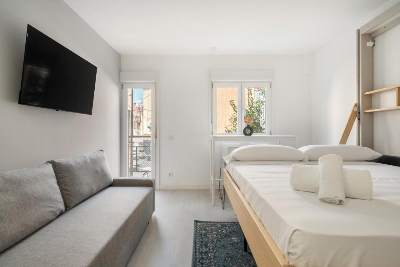 Apartamentos Reformados En Madrid Rio Exterior foto
