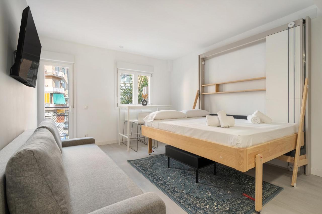 Apartamentos Reformados En Madrid Rio Exterior foto