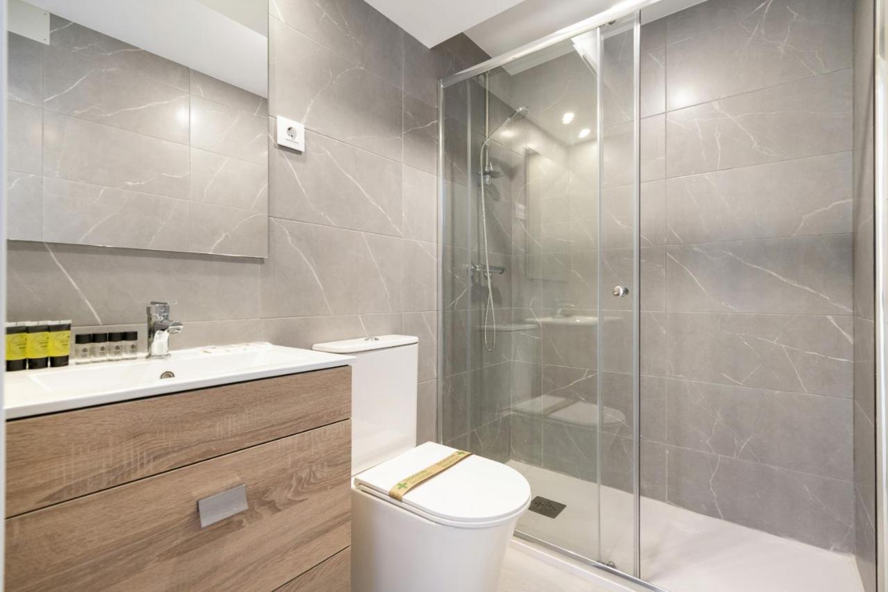 Apartamentos Reformados En Madrid Rio Exterior foto