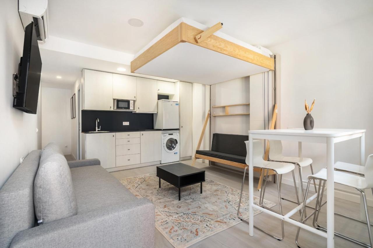 Apartamentos Reformados En Madrid Rio Exterior foto